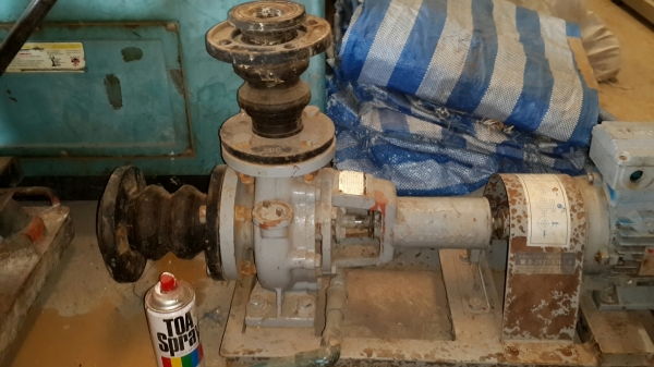 ขายปั้มหอยโข่ง ท่อเข้า 2.5" ท่อออก 2" ส่งได้สูง 22.8 ม. พร้อมใช้