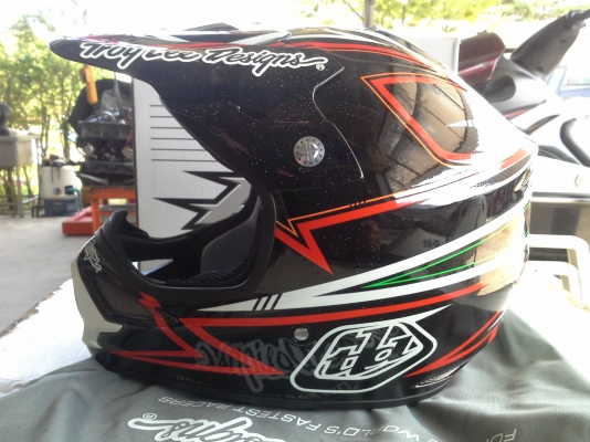 หมวกใหม่น้ำหนักเบา