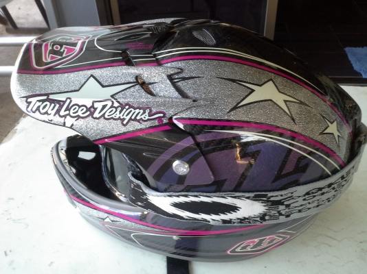 หมวกมือสองครับ troy lee designs