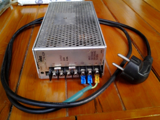 ขายถูกๆตัวแปลงไฟบ้านเป็น24V.ของไม่ได้ใช้( จองแล้วรอส่ง )