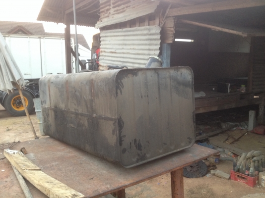 ถังน้ำมันเมก้า 300L