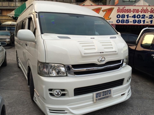 ขาย รถตู้ commuter vvti ปี 09 เกียmt 2.7