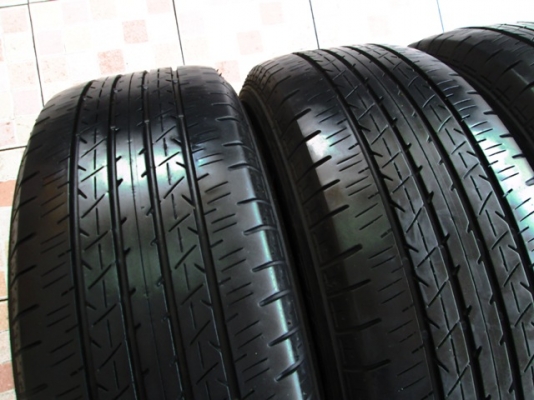 ยาง BRIDGESTONE ER33 215-60-16 ปี14 สวยๆ (1ชุด)