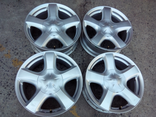 ล้อเดิมวีคอสป้ายแดงขอบ17 ขาย6500 จัดส่งทั่วไทย 0898128457