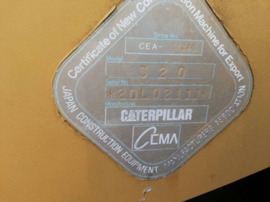 CAT 320 V I ไฟฟ้าครบเอวแน่น ช่วงล่าง70\%เล่มทะเบียน มี2คัน