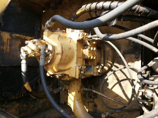 CAT 320 V I ไฟฟ้าครบเอวแน่น ช่วงล่าง70\%เล่มทะเบียน มี2คัน