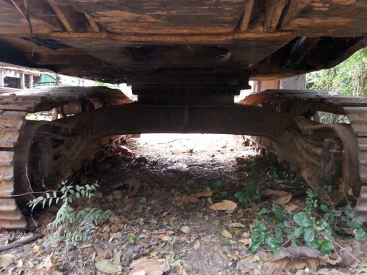 ขายแบคโคCAT E200B เครื่องMITSUBISHI TURBO เครื่องดี ปั้มเดิม เอวแน่น ช่วงล่างดี ไม่โหลด บูมอาร์มดี พร้อมใช้งาน สนใจโทร090-8588220คุณนะ 093-3258446คุณบิวตี้ ID:narong498 หรือ www.truck.in.th/498 หรือfb:ณรงค์ ซื้อขายรถมือสอง (เว็บไซต์ส่วนตัว)