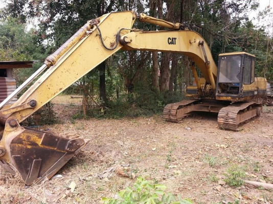 ขายแบคโคCAT E200B เครื่องMITSUBISHI TURBO เครื่องดี ปั้มเดิม เอวแน่น ช่วงล่างดี ไม่โหลด บูมอาร์มดี พร้อมใช้งาน สนใจโทร090-8588220คุณนะ 093-3258446คุณบิวตี้ ID:narong498 หรือ www.truck.in.th/498 หรือfb:ณรงค์ ซื้อขายรถมือสอง (เว็บไซต์ส่วนตัว)