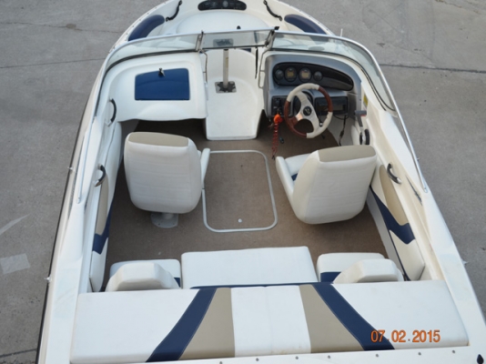 Glastron 175, 2002 w/Yamaha 90hp, Trailer &amp; Bimini