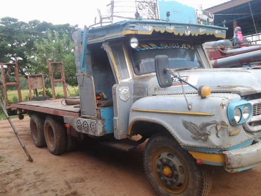 เทลเลอร์ 2 เพลา ทะเบียนพร้อมโอน ราคา  350000 ต่อรอง ภายในอาทิตย์นี้เท่านั้น