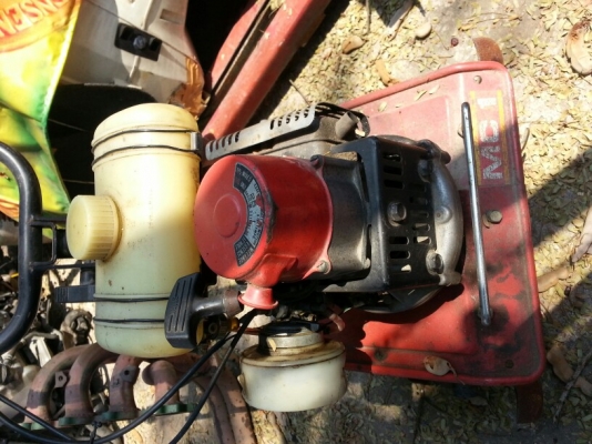 เครื่องพรวนดิน