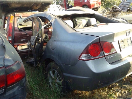 ท้ายตัดนิวส์ซีวิคพร้อมช่วงล่างและอะไหลอื่นๆอีกหลายรุ่น