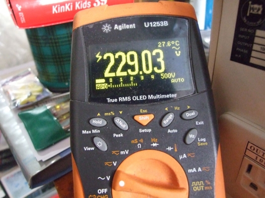 หม้อแปลงไฟจาก 220v ==> 100v ขนาด 1,500W (1.5KVA)