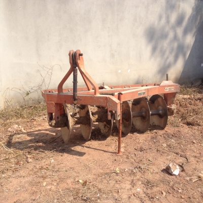 คูโบต้าM7040ใบมีดผานบุกผานพรวนอุปกรณ์3อย่างพร้อมทะเบียน485000จองรถวันนี้รับLCD TVไปเลยครับพร้อมเติมน้ำมันรถไถให้เต็มถังไปเลยครับ