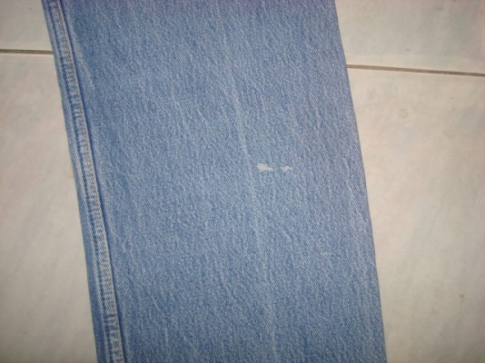 รหัส0767 ยีนส์Levi's 501 ผ้าทราย ของแท้ มือสอง เอว 37 ยาว 29 made in usa