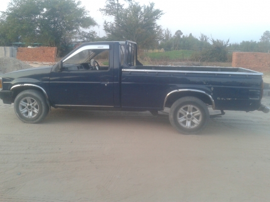 ขายรถกะบะนิสสันฝาแดงปี36ลดราคาพิเศษ62500