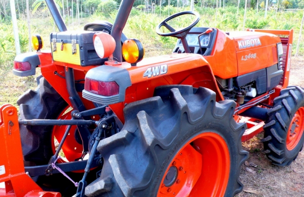 รถแทรกเตอร์  KUBOTA L3408 35