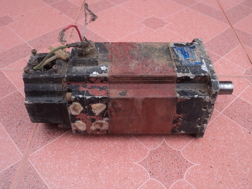 ขาย servo motor 0.7 kw
