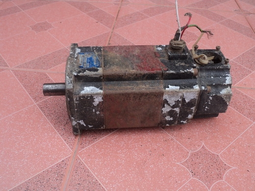 ขาย servo motor 0.7 kw