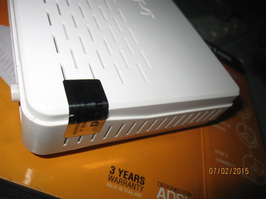 D-Link Wireless G ADSL2 + Router รุ่น DSL-2640BT มี 4 Port