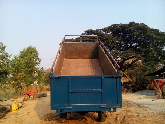 ขายรถ4ล้อดั้มisuzu.รุ่นNKR55เครื่อง88ทะเบียนเล็กไม่ติดเวลาดั้มเกียแน่นแชตซีสวย