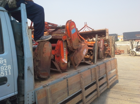 โลตาลี่180ตราช้างตามสภาพขายเหมาครับตัวละ19000