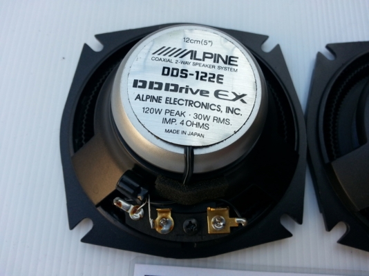 ลำโพง 4 นิ้ว Alpine DDS-122E แกนร่วม มือ2 จากญี่ปุ่น ลำโพง 4 นิ้ว Alpine DDS-122E แกนร่วม มือ2 จากญี่ปุ่น