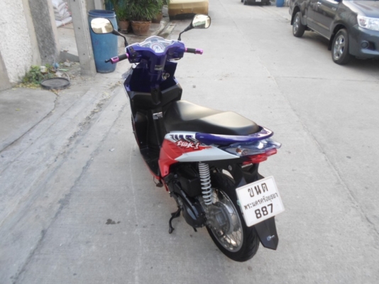 ยังไงก็ขาย click i สวยๆเดิมๆปี54รถบ้านพร้อมใช้งาน ชุดโอนครบ