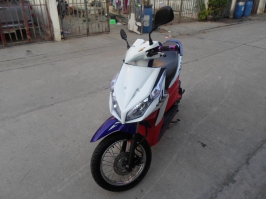 ยังไงก็ขาย click i สวยๆเดิมๆปี54รถบ้านพร้อมใช้งาน ชุดโอนครบ