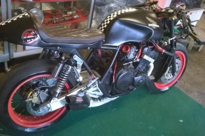 รับแปลงงานคาเฟ่คัสตอมวินเทจสไตล์จัดทรงต่างๆจบทุกกะบวนการสนใจด้านในเลยจร้า รับแปลงงานคาเฟ่คัสตอมวินเทจสไตล์จัดทรงต่างๆจบทุกกะบวนการสนใจด้านในเลยจร้า