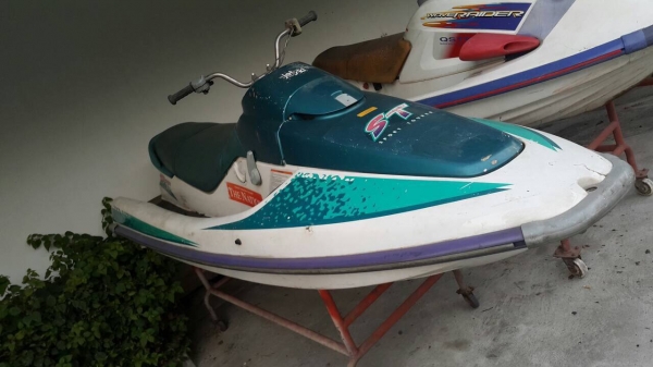 บอดี้เจ็ตสกีคาวา750 เรือนั่ง