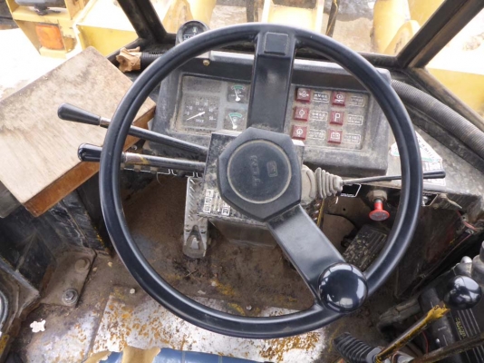 ขายรถตัก TCM 840-2 ขายรถตัก TCM 840-2