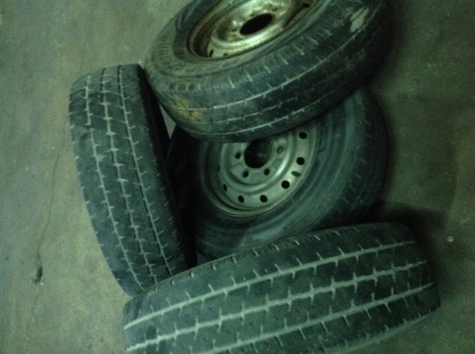 ขายกะทะเหล็ก+ยาง195 R14 ขายกะทะเหล็ก+ยาง195 R14