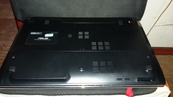 ขาย Asus K45V สภาพใหม่สวยประกันเหลือครับ