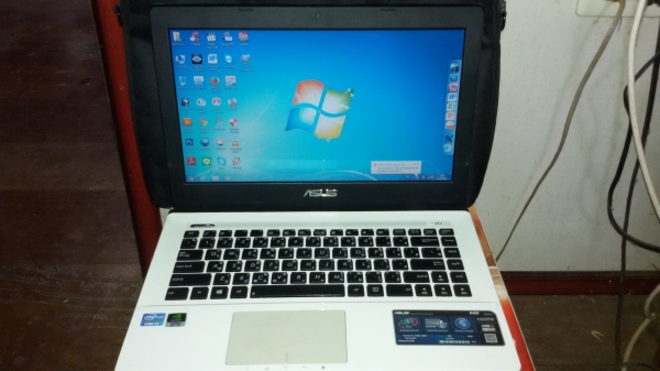 ขาย Asus K45V สภาพใหม่สวยประกันเหลือครับ
