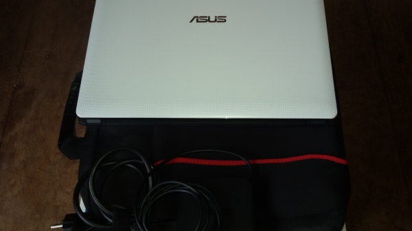 ขาย Asus K45V สภาพใหม่สวยประกันเหลือครับ