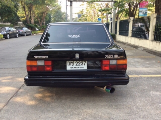 ขายรถวอลโว่740 ปี89 เครื่อง 1J หัวฉีด เกียร์ออโต้ ติดแก๊สLPG เพาเวอร์ กระจกไฟฟ้า ภายในเบาะหนัง แอร์เย็น เกจ์วัด3ตัว ตัวถังสีเต็มเงามีริ้วรอย แม็ก18" รถขับได้เลยครับ พร้อมใช้ ขายถูกครับ