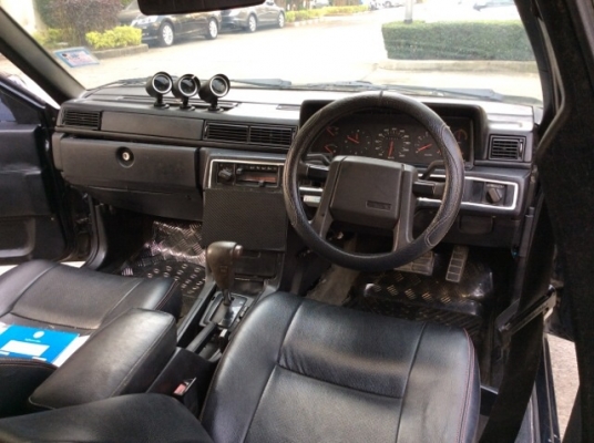 ขายรถวอลโว่740 ปี89 เครื่อง 1J หัวฉีด เกียร์ออโต้ ติดแก๊สLPG เพาเวอร์ กระจกไฟฟ้า ภายในเบาะหนัง แอร์เย็น เกจ์วัด3ตัว ตัวถังสีเต็มเงามีริ้วรอย แม็ก18" รถขับได้เลยครับ พร้อมใช้ ขายถูกครับ