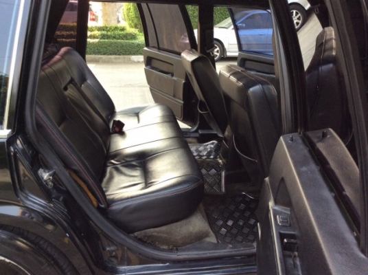 ขายรถวอลโว่740 ปี89 เครื่อง 1J หัวฉีด เกียร์ออโต้ ติดแก๊สLPG เพาเวอร์ กระจกไฟฟ้า ภายในเบาะหนัง แอร์เย็น เกจ์วัด3ตัว ตัวถังสีเต็มเงามีริ้วรอย แม็ก18" รถขับได้เลยครับ พร้อมใช้ ขายถูกครับ