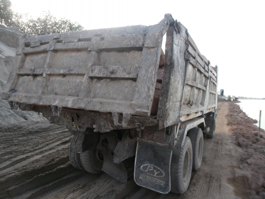 ขายรถบรรทุก 10 ล้อ 2 เพลาดั้ม MITSUFUSO TD 4XXX ก่วา หัวบางยางดีคัสซีสวย ขายรถบรรทุก 10 ล้อ 2 เพลาดั้ม MITSUFUSO TD 4XXX ก่วา หัวบางยางดีคัสซีสวย