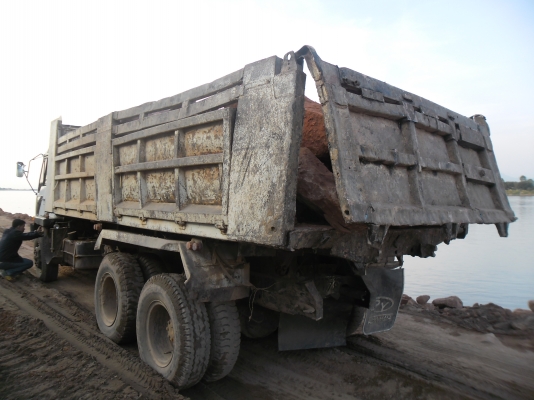 ขายรถบรรทุก 10 ล้อ 2 เพลาดั้ม MITSUFUSO TD 4XXX ก่วา หัวบางยางดีคัสซีสวย ขายรถบรรทุก 10 ล้อ 2 เพลาดั้ม MITSUFUSO TD 4XXX ก่วา หัวบางยางดีคัสซีสวย