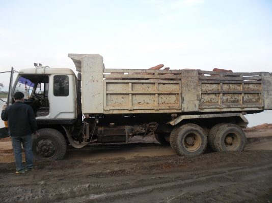 ขายรถบรรทุก 10 ล้อ 2 เพลาดั้ม MITSUFUSO TD 4XXX ก่วา หัวบางยางดีคัสซีสวย ขายรถบรรทุก 10 ล้อ 2 เพลาดั้ม MITSUFUSO TD 4XXX ก่วา หัวบางยางดีคัสซีสวย