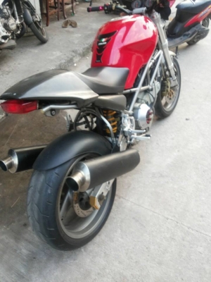 ขาย Ducati m900 ie หัวฉีดแล้ว   อินวอย  สรรพสามิตร   รถเก็บงานเลี่ยมกริบ สีสดสวย  เครื่องชัวส์ๆ  ท่อผ่าเสียงโหดๆ  ขาย 120000 งดต่อรอง  รับแลกเทริน ลองเสนอมาคับ ดูรถที่ ฉะเชิงเทรา มาลองได้ ไม่ถูกใจไม่ต้องซื้อ
