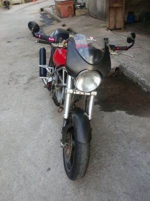 ขาย Ducati m900 ie หัวฉีดแล้ว   อินวอย  สรรพสามิตร   รถเก็บงานเลี่ยมกริบ สีสดสวย  เครื่องชัวส์ๆ  ท่อผ่าเสียงโหดๆ  ขาย 120000 งดต่อรอง  รับแลกเทริน ลองเสนอมาคับ ดูรถที่ ฉะเชิงเทรา มาลองได้ ไม่ถูกใจไม่ต้องซื้อ