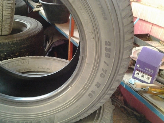 ขายยาง 235/70/16 ยางนอก made in poland