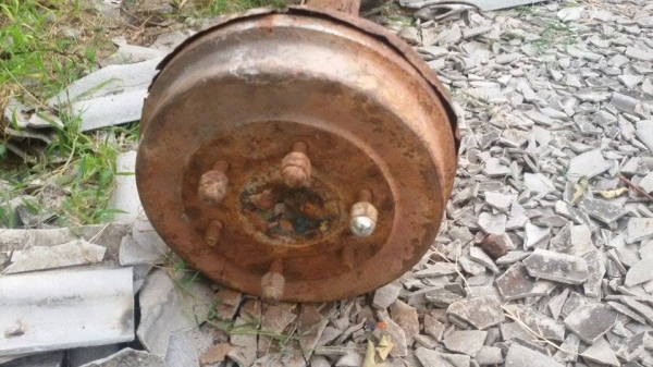 ขาย เพลาหลังรุ่นอะไรไม่รู้ถูกๆ 3,000บาท ขาย เพลาหลังรุ่นอะไรไม่รู้ถูกๆ 3,000บาท