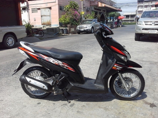 Click ปี 50 รถเดิม เครื่องแน่น ไม่เคยเปิด ควันไม่ไหล ไม่หอน มีเล่ม เอกสารครบ เอาไปโอนได้เลย