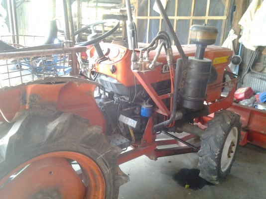 ขายตามสภาพ รถไถ 22แรงคูโบต้ามีดันหน้ามีพานหลังเครื่องดีมีโฟวิน ขายตามสภาพ รถไถ 22แรงคูโบต้ามีดันหน้ามีพานหลังเครื่องดีมีโฟวิน