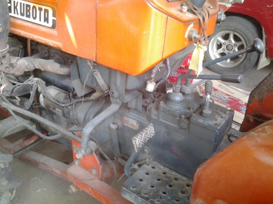 ขายตามสภาพ รถไถ 22แรงคูโบต้ามีดันหน้ามีพานหลังเครื่องดีมีโฟวิน ขายตามสภาพ รถไถ 22แรงคูโบต้ามีดันหน้ามีพานหลังเครื่องดีมีโฟวิน