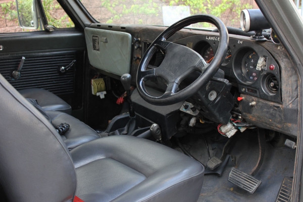 เรโทรสภาพสวยๆครับ สำหรับผู้ที่ชอบแหวกแนว